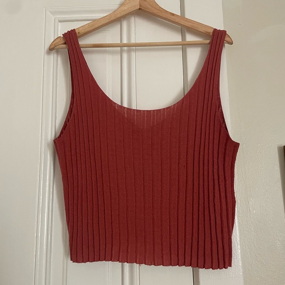 Coral Ribbed Tank Top - Picture 1 of 3